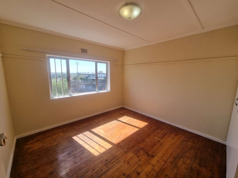To Let 1 Bedroom Property for Rent in Mowbray Western Cape